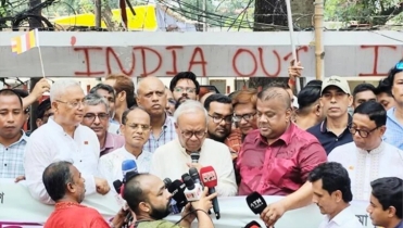 শেখ হাসিনার পথেই হাঁটছে সরকার: রিজভী